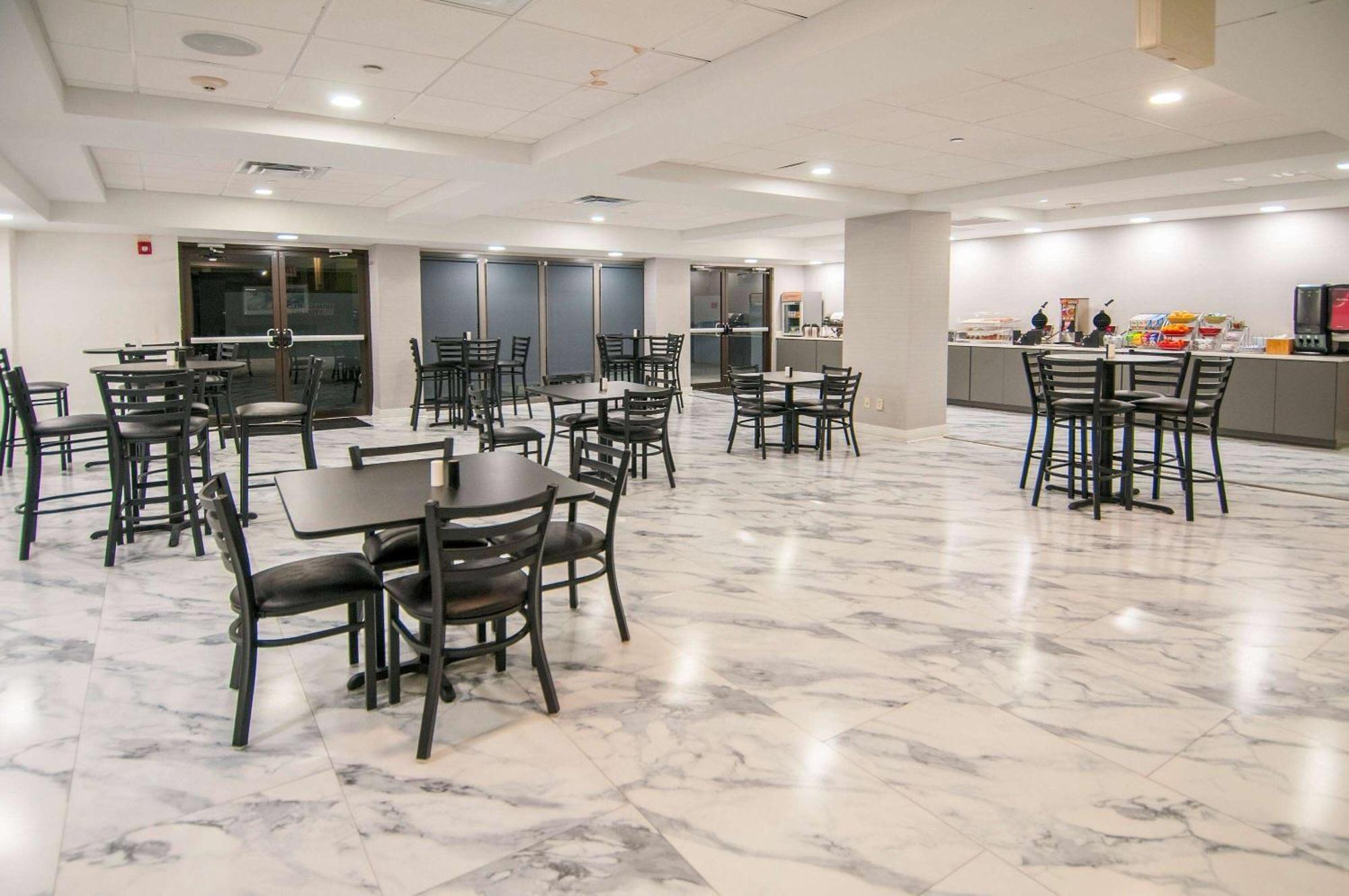 Wingate By Wyndham Tuscaloosa Hotel Exterior foto